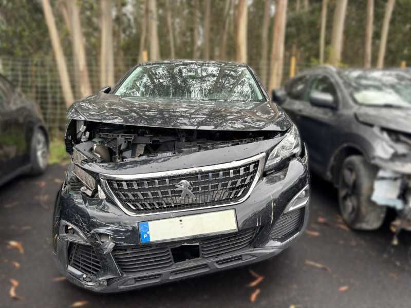 PEUGEOT 3008 1.5 BlueHDi