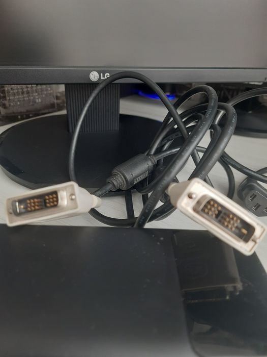 Монітор LG Flatron L194WT- BF