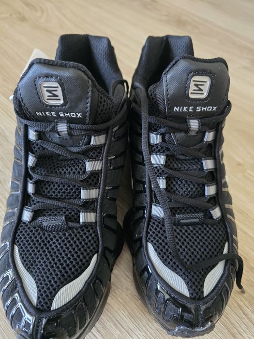 Кросівки Nike SHOX