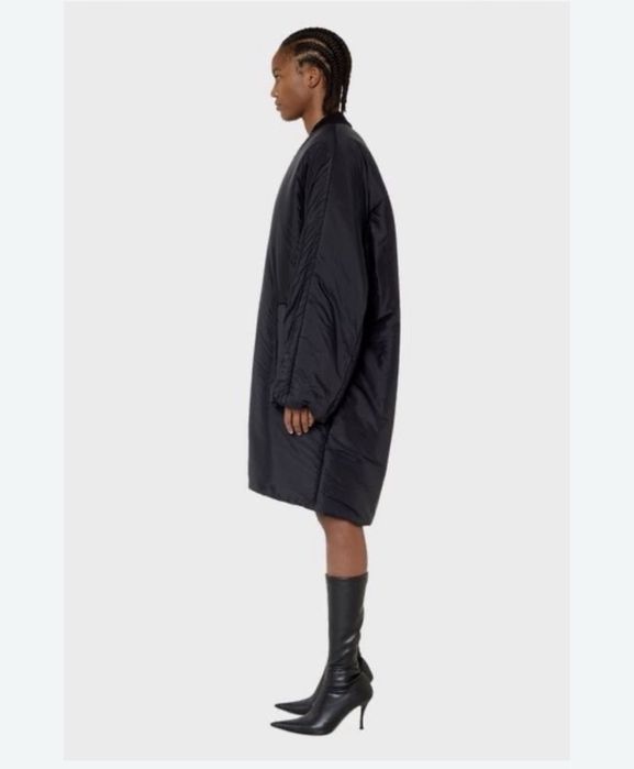 Продам куртку пуховик DIESEL