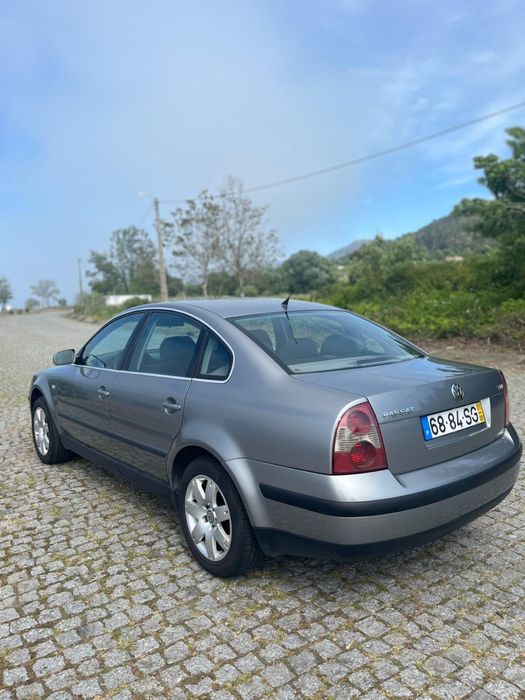 VW PASSAT 1.9 tdi 130cv (2001)