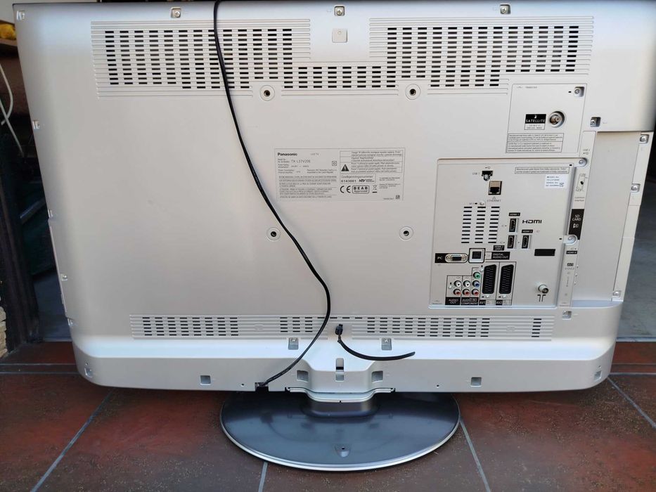 Telewizor Panasonic TX-L37V20E
