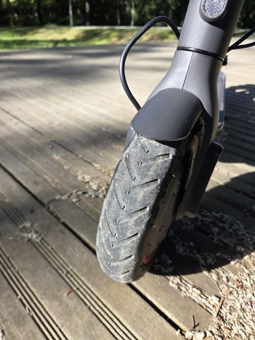 Xiaomi Scooter Pro 2 1020km com capacete