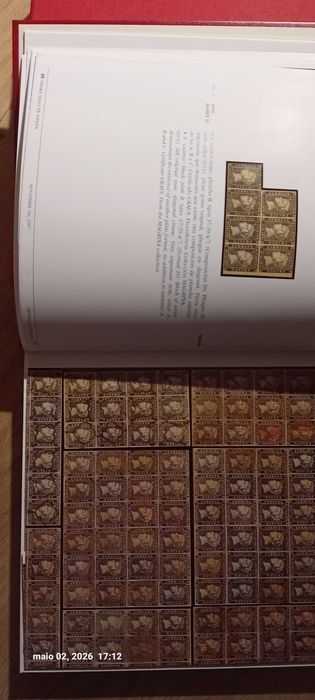 Livros CTT com selos
