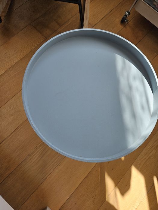 Mesa de apoio cinza