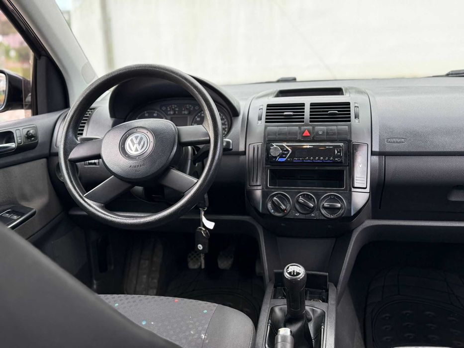 Volkswagen Polo 1.2 Gasolina 2006 (Apenas 155.000km)