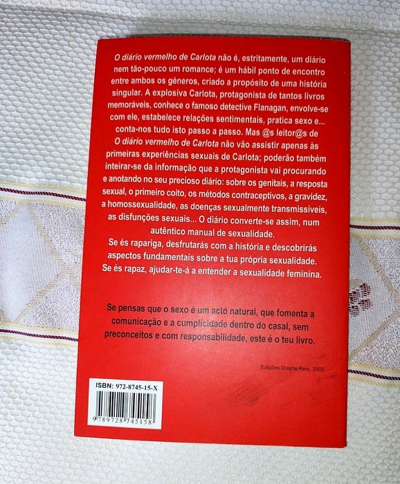 O Diário Vermelho de Carlota
de Gemma Lienas