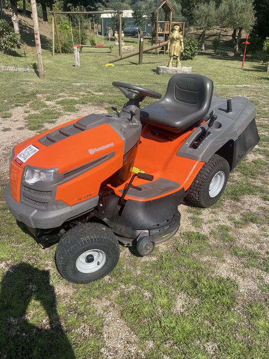 HUSQVARNA TC 138L com cesto recolha 170lts igual a novo