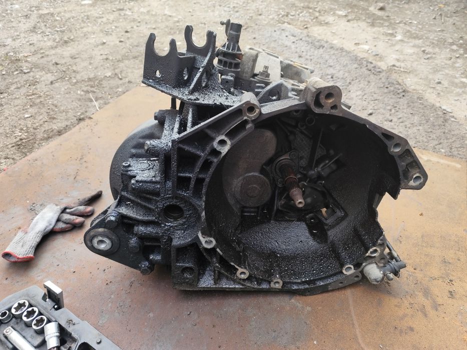 SKRZYNIA BIEGÓW Citroen Jumper Peugeot Boxer 2.2 HDI 20UM23 06-