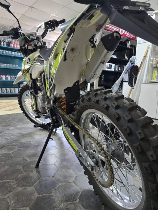 Продам Мот BSE  250 Z1