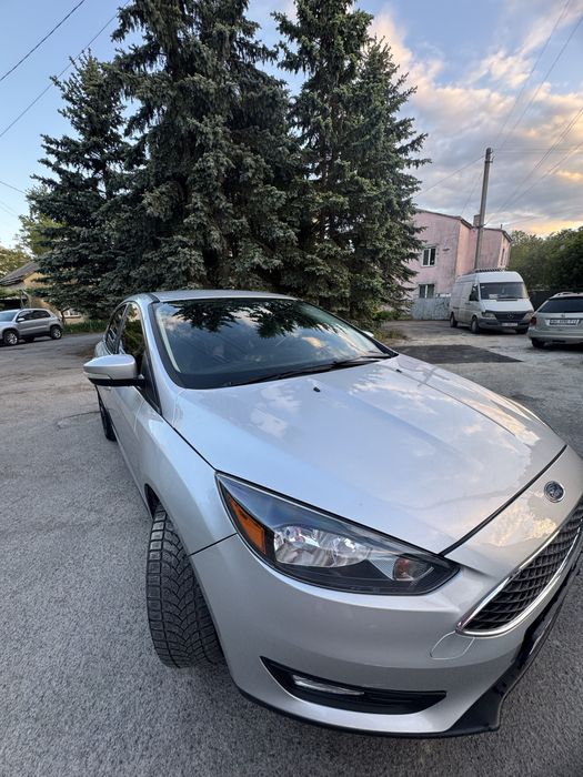 Ford Focus 2.0бензин 2016