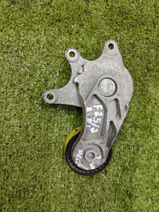 Натяжной Ролик Ременя Генератора BMW X3 F25 Натяжитель БМВ Х3 Ф25 2.0і