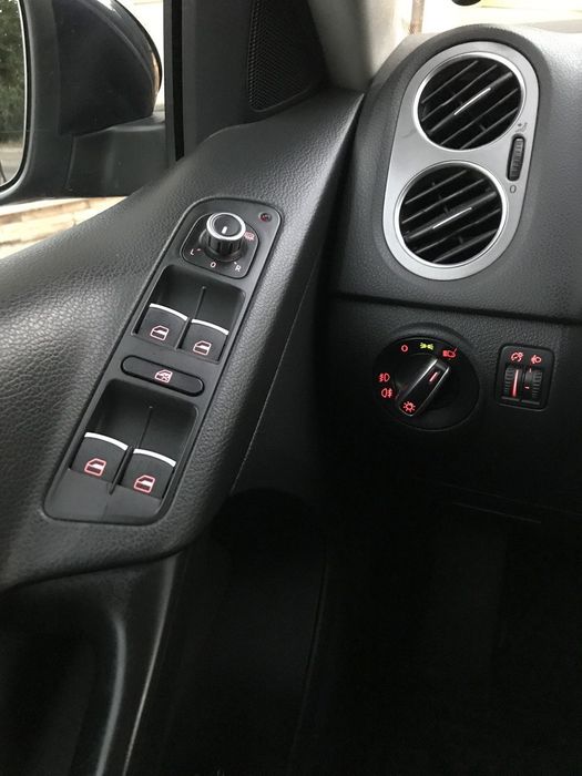 Volkswagen Tiguan 2011 VIN WVGZZZ5NZBW558532 фото оголошення 10 з 13