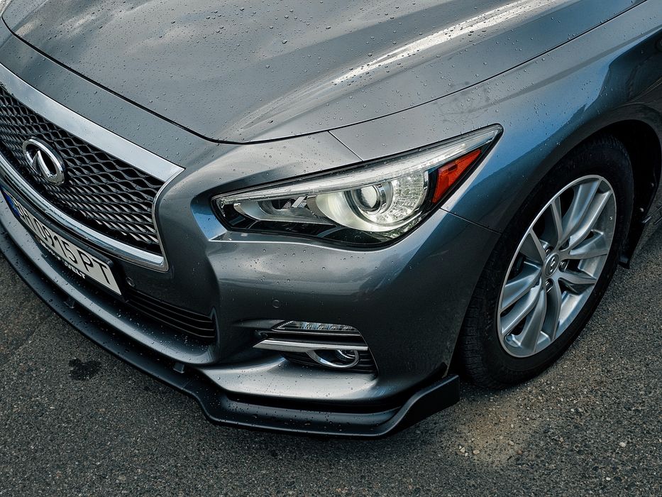 Infiniti q50 Premium 3.5 л гибрид Инфинити Hybrid