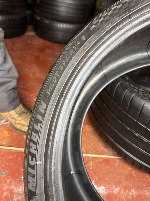 285.30.21 -Michelin (пара)