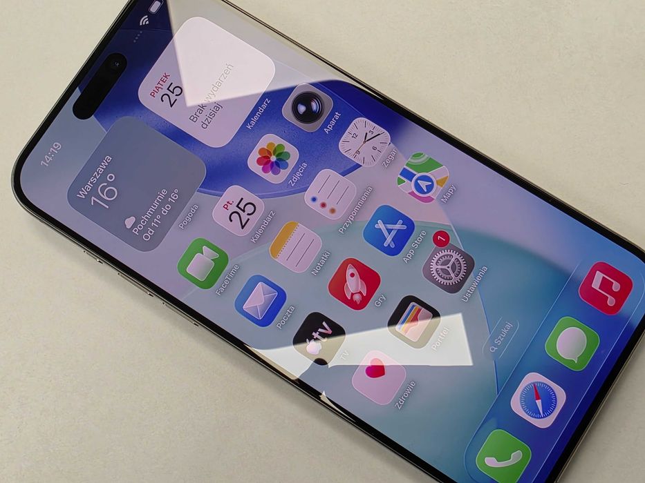 iPhone 15 PRO MAX 256GB Dual SIM (SIM + eSIM)/ Natural Titanium/ BAT 85%/ Grade B+ do A-/ + ładowarka/ GW 12 MSC