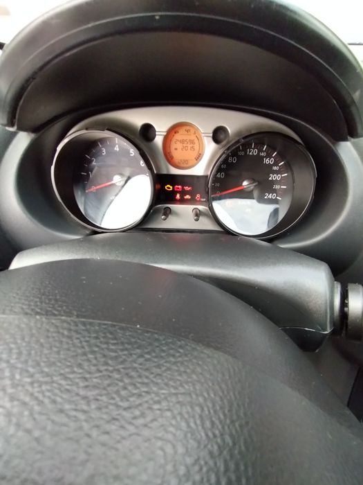 Nissan Qashqai j10