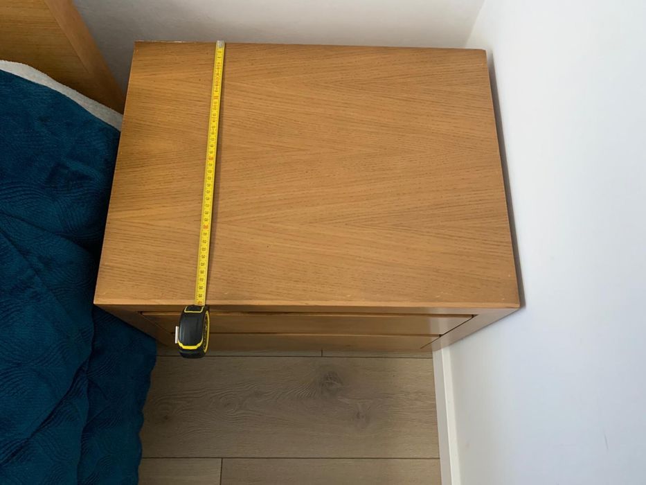 Cama de casal + mesinhas de cabeceira
