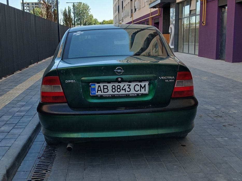 Opel Vectra B   1.6