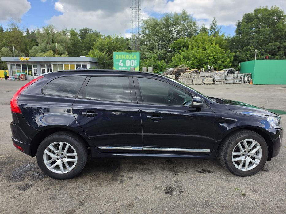 Продам Volvo xc60 2016 2.0