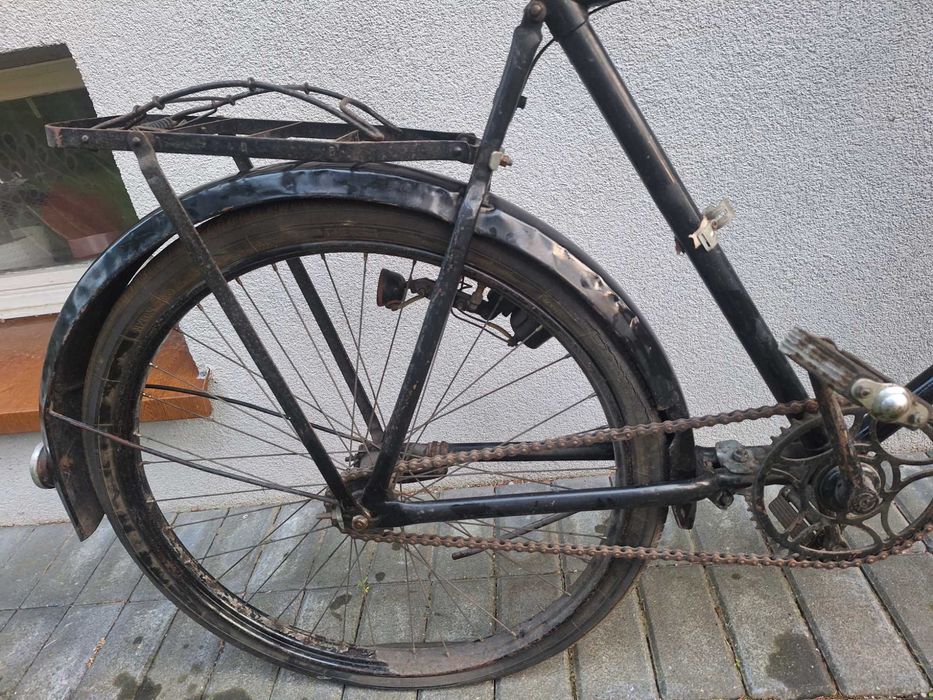 Stary powojenny rower PRL zabytek antyk