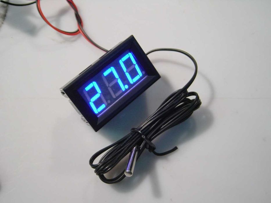 Digital Panel Thermometer438006800062228484