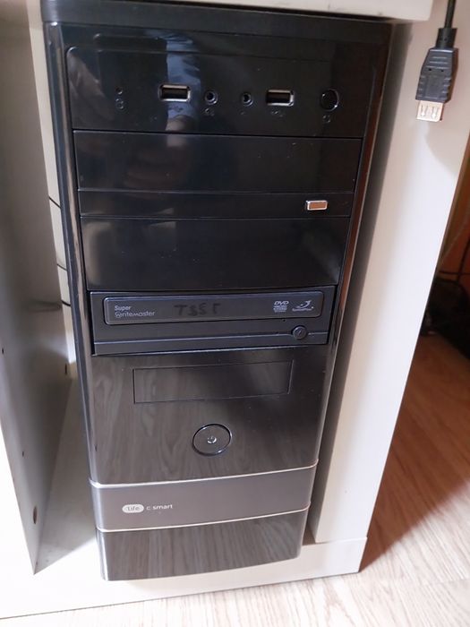 Vendo pc completo466485551752826881