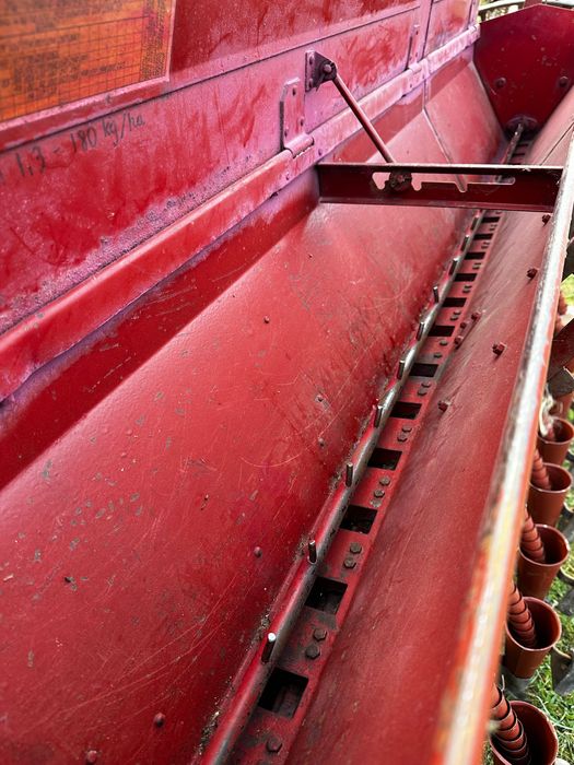 Сівалка навісна для мінітрактора