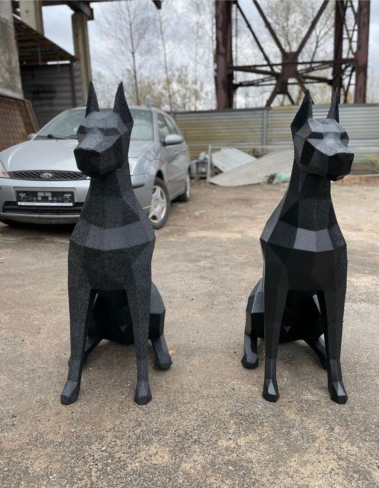 Металлический доберман