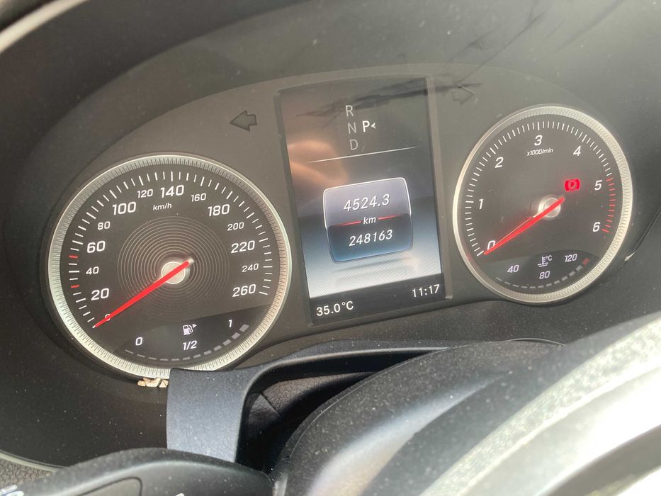 MERCEDES C220d 2015