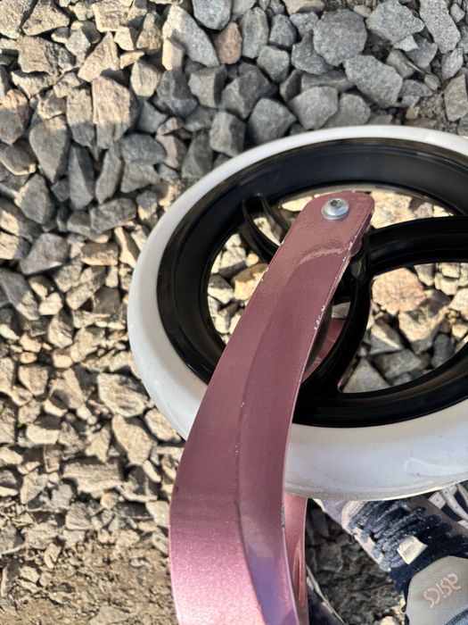 Біговел Lionelo Bart