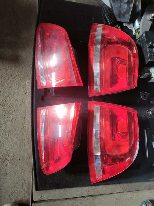 Задні стопи фари освітлення