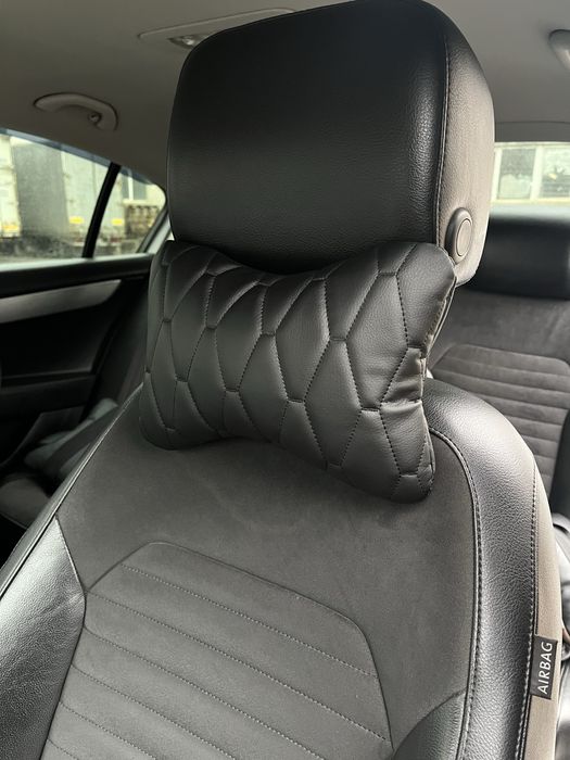 Подарок автовласнику. Подушка в авто