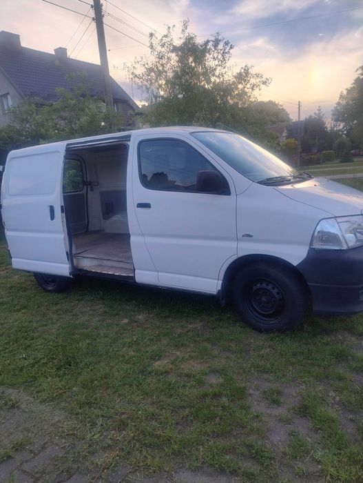 Toyota Hiace stan bdb, klima sprawna