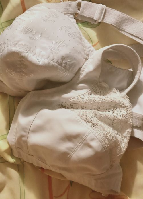 Biustonosze bawełniane