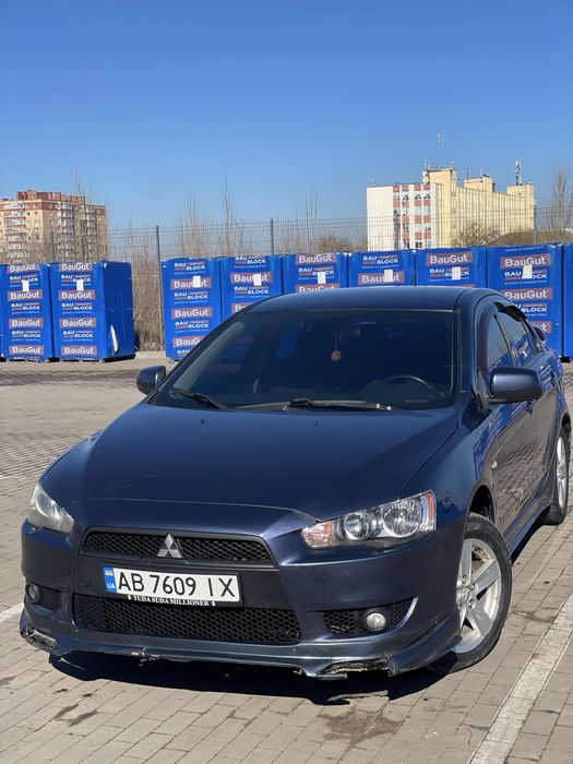 Mitsubishi lancer 10