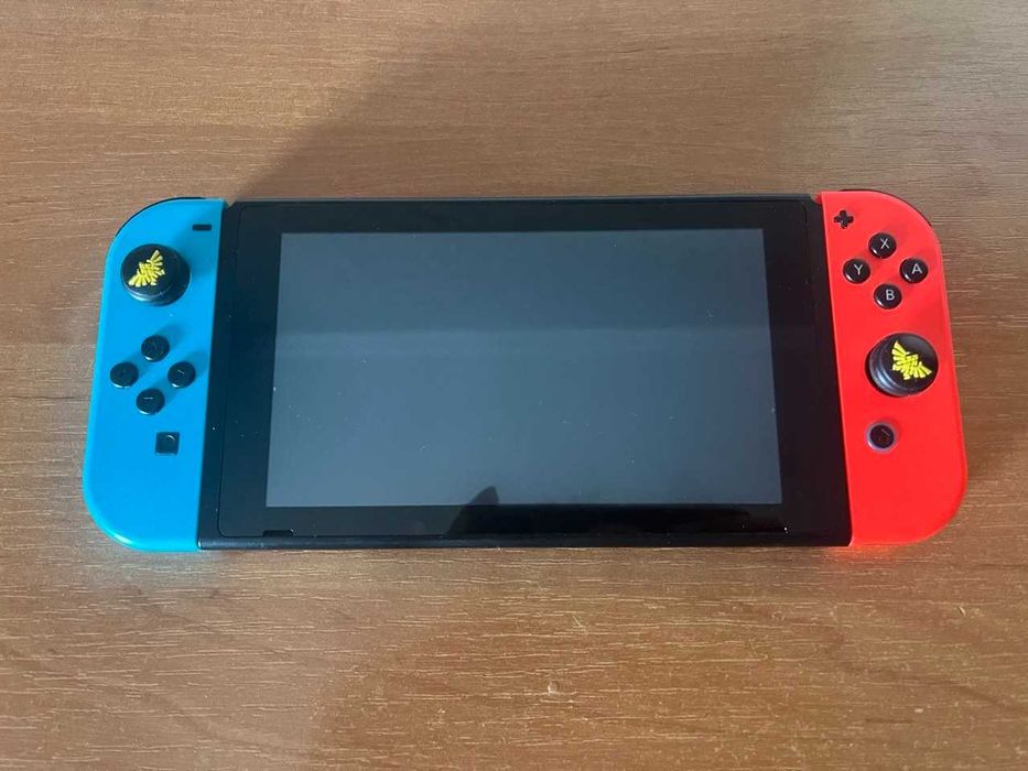 Nintendo Switch V2 Полный комплект