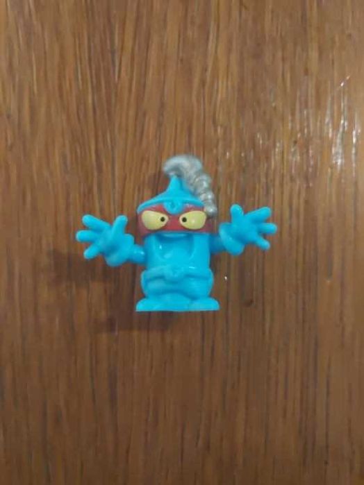 SuperZings SuperThings figurka Gluester