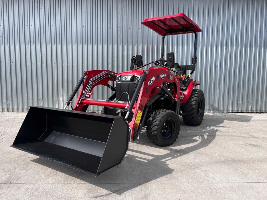 CAPTAIN 263 Ciągnik Traktor Rolniczy komunalny nowy 25 KM Osprzęt 4X4