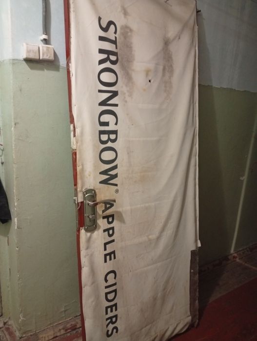 Двери входные б.у