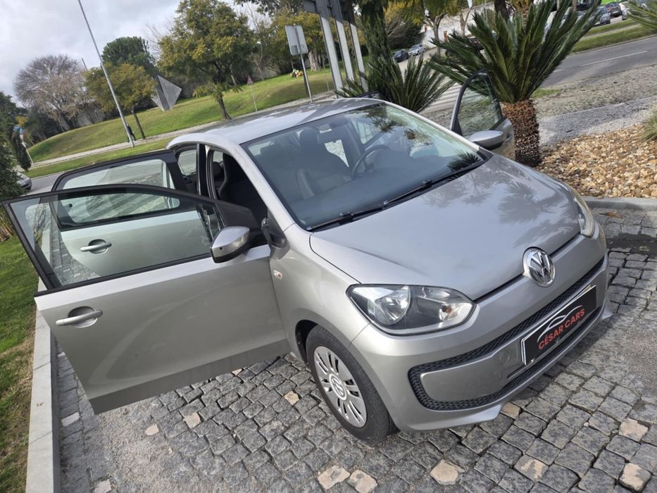 VW UP 1.0 Excelente