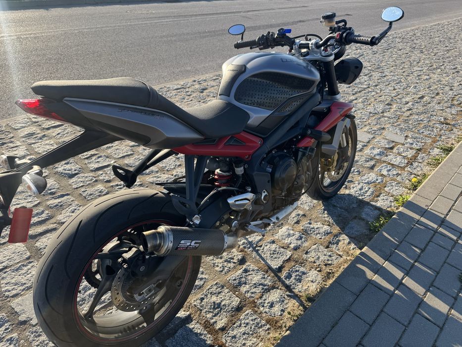 Triumph Street Triple 675 R