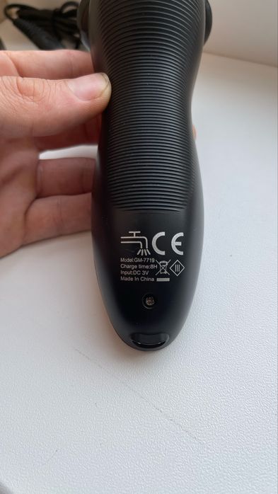 Электробритва ProGemei 7719