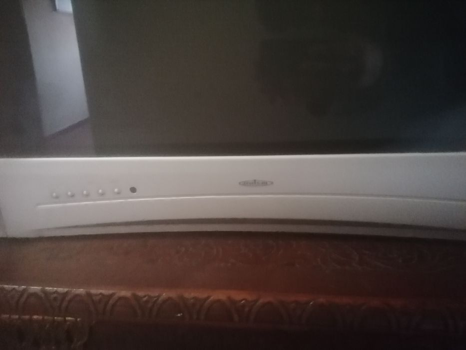 Televisão por 50 euros