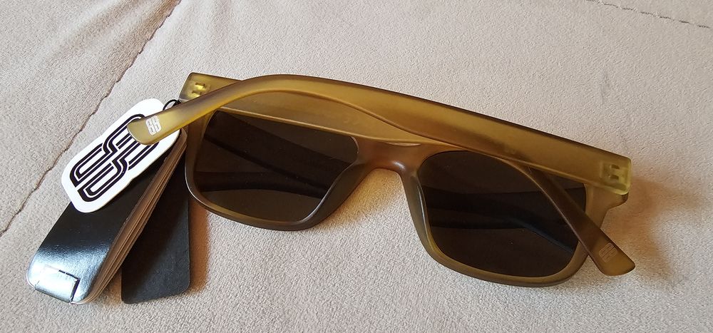 Okulary przeciwsłoneczne Red redy damskie męskie nowe