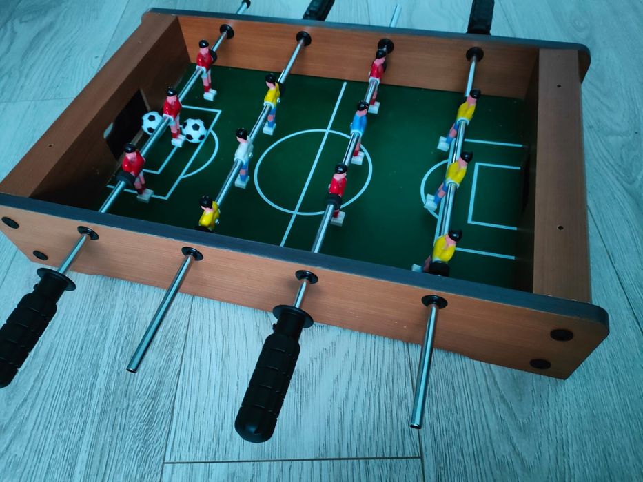 Piłkarzyki gra dla dzieci