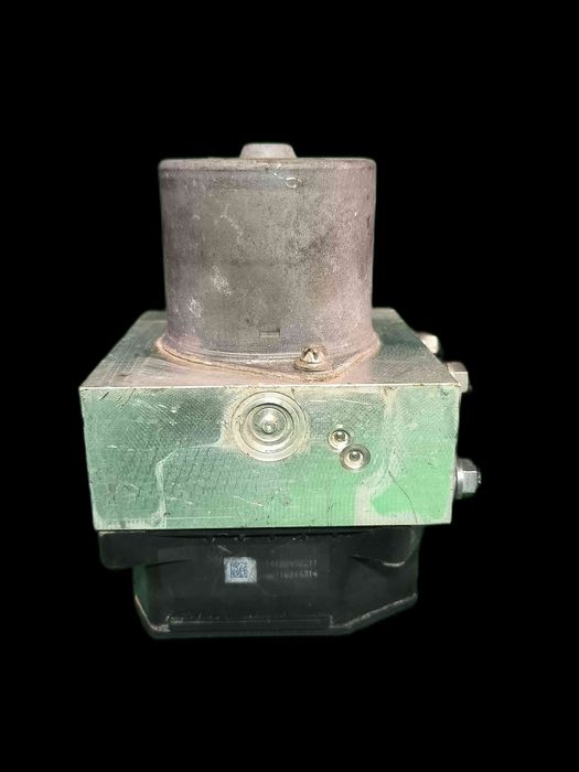 ABS VW PASSAT B7 Variant 3AA614109AQ (OEM) | 17654081 (OEM) | 54085622Z (OEM) | 17618981B (OEM)