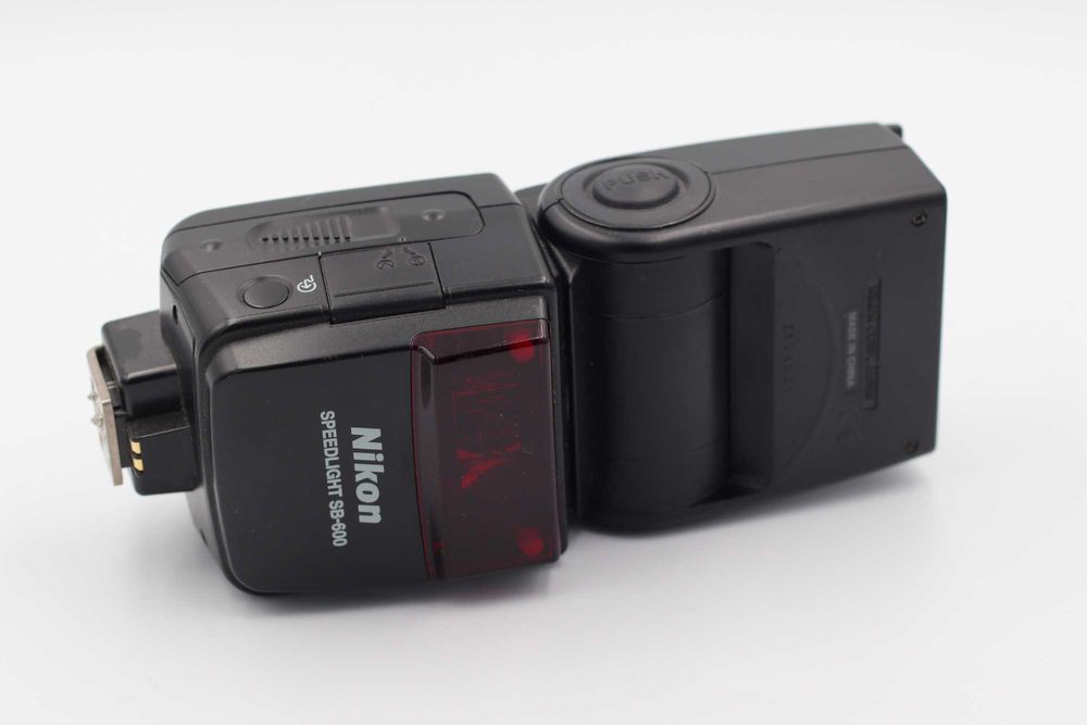 Nikon SB-600 AF Speedlight