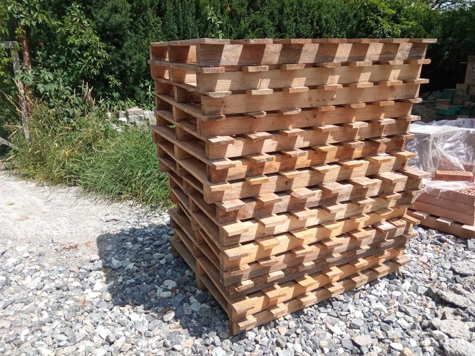 Palety Palety Palety