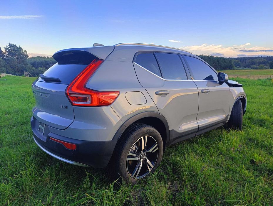 VOLVO XC40 | B5 2.0 MILD-HYBRID | 250 KM | 2024 | Na miejscu! |